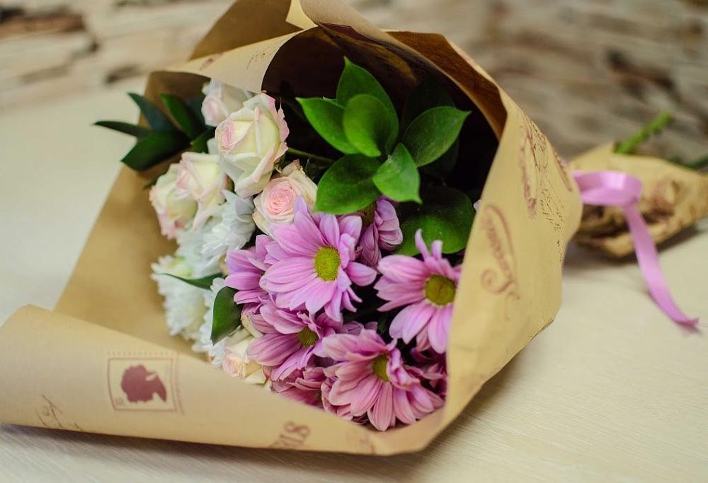 Букет цветов из: Розы и Хризантемы в Лапино