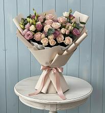 Букет цветов из:  Розы и Лизиантусы в Лапино