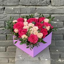 Цветочная композиция из Розы в коробке в Лапино