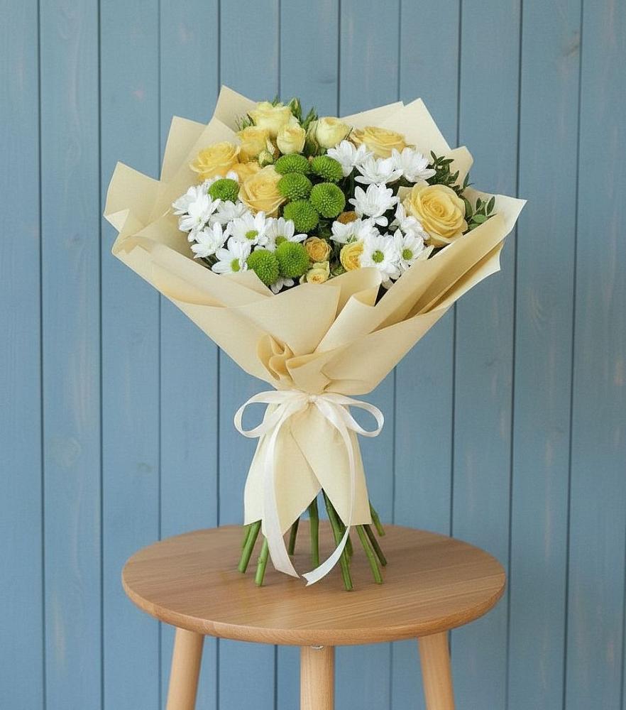 Букет цветов из: Хризантемы и Розы в Лапино