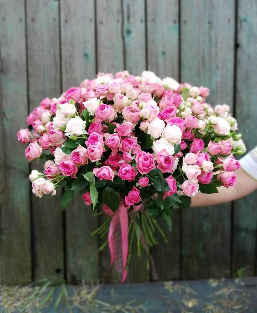 Букет Розовые кустовые розы Натали и Лав Лидия в Лапино