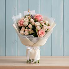 Букет цветов из:  Розы #REPLACE_PRED# Лапино
